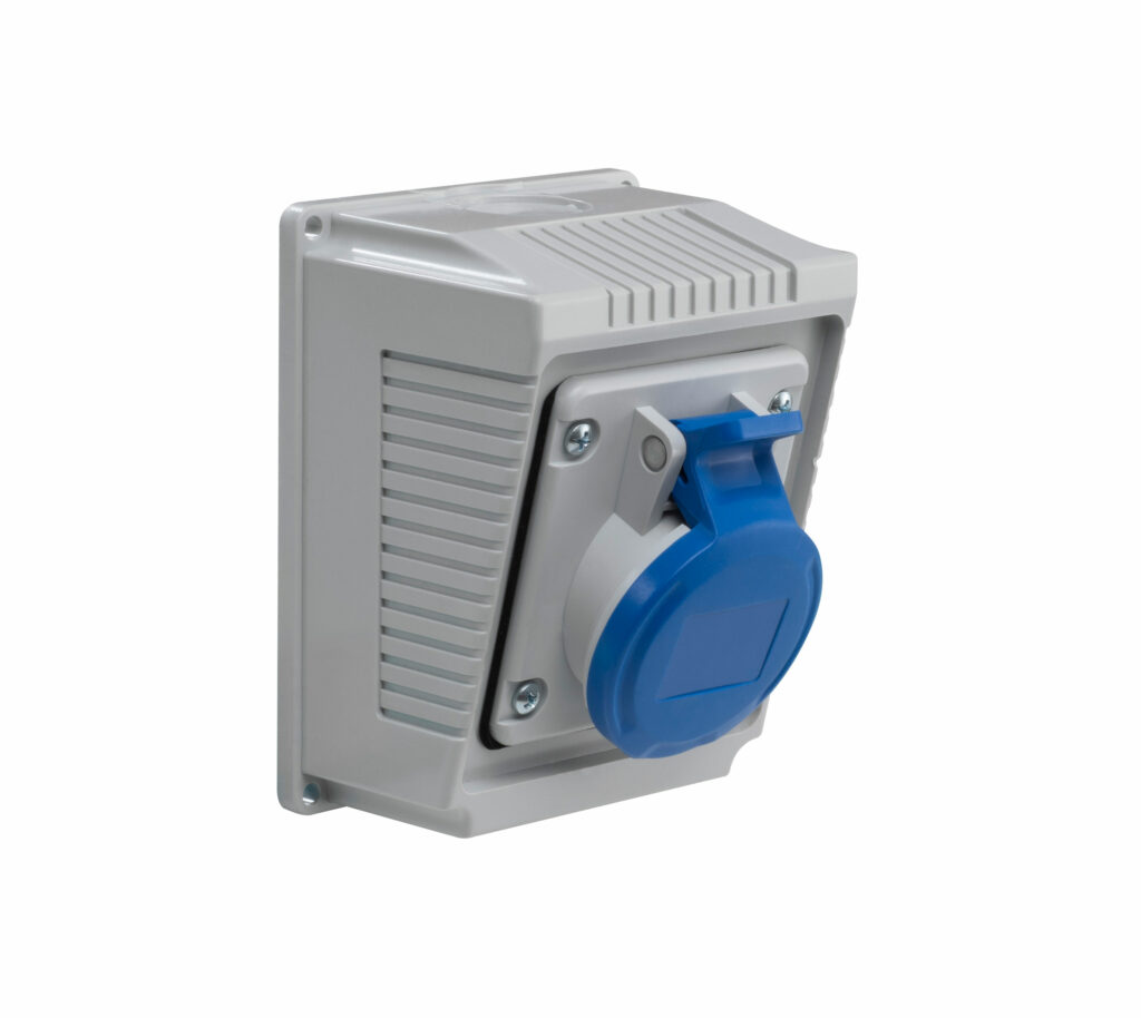 Prese da parete 16A, 32A – IP54 – inclinata