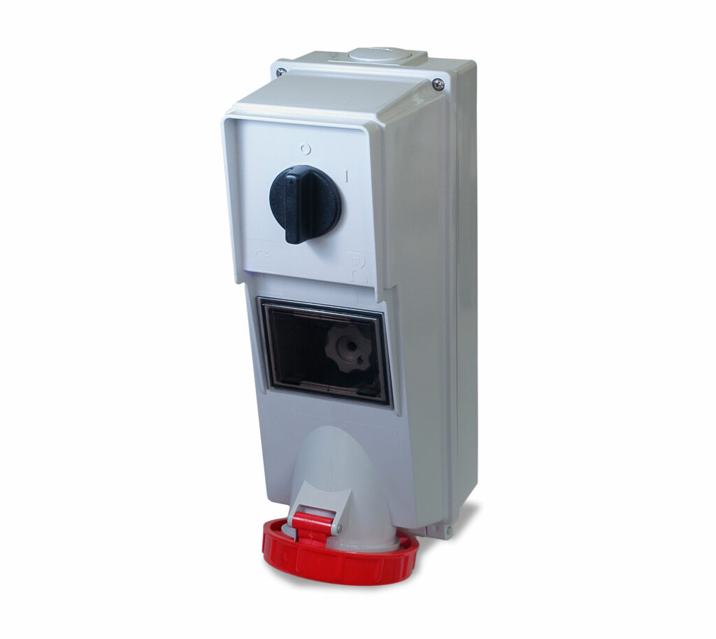 Serie 15 – Prese interbloccate con barra DIN, 63A – IP55