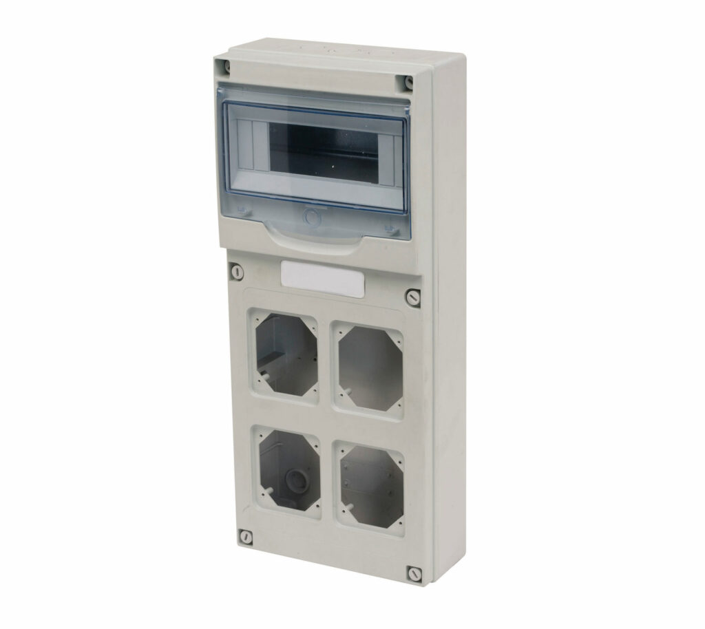 Quadro preforato 8+2 mod. IP65
